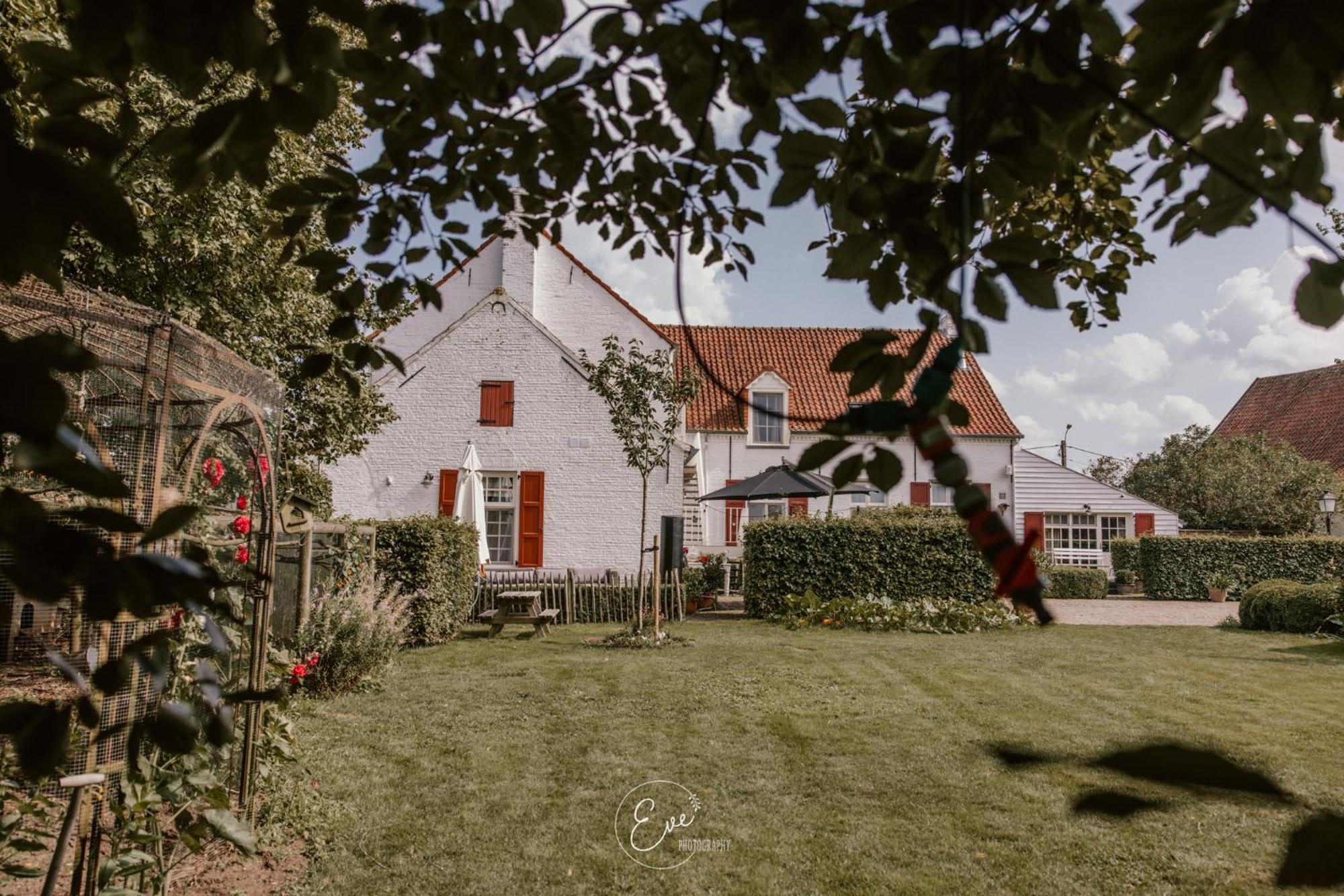 Bed & Breakfast Hullebrug 4*