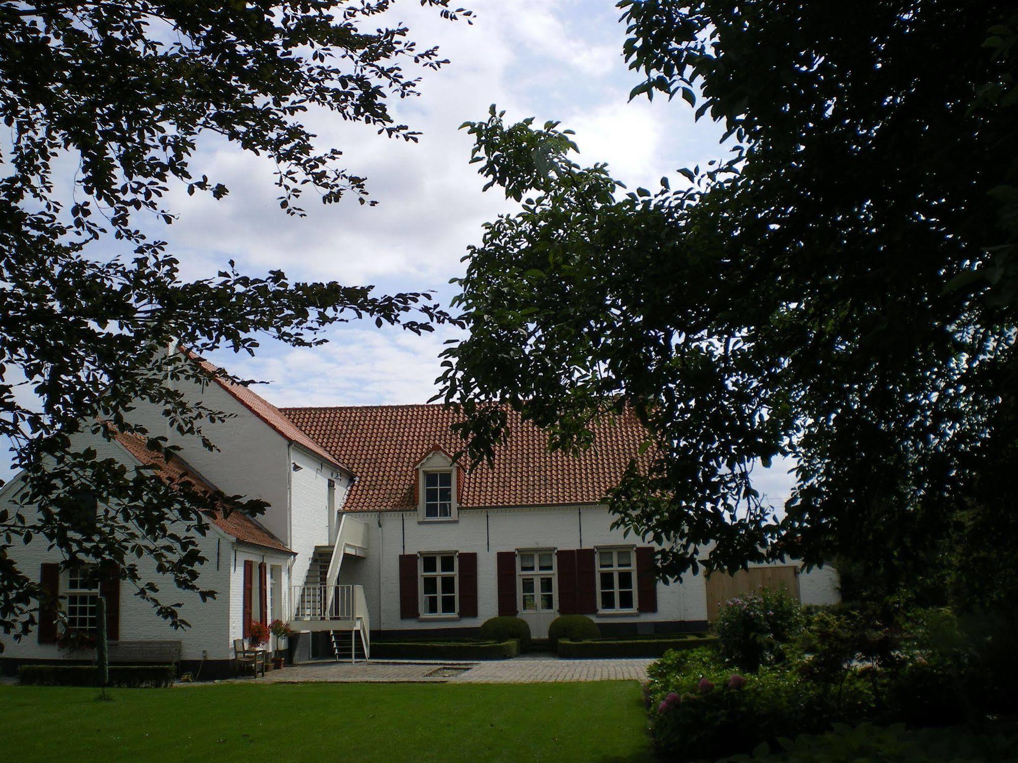 Hullebrug Bed & Breakfast